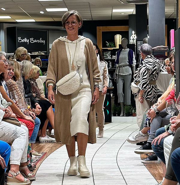 Modenschau ladiesnight 2023